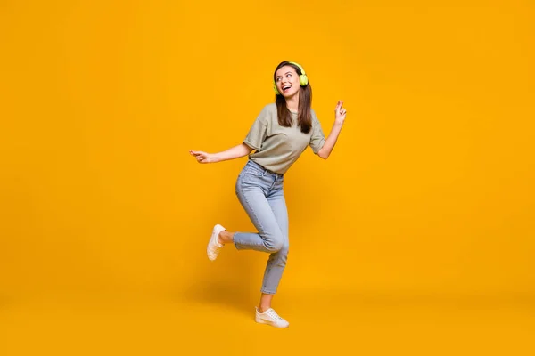 Full Size Photo Young Attractive Lovely Happy Positive Girl Earphones — Stock Photo, Image