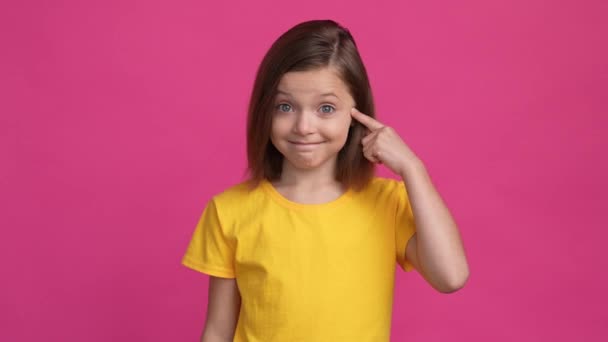 Amazed kid dislike friend insane idea isolated bright color background — Stock Video