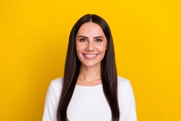 Photo of young cheerful lady toothy smile visit dentist oral care whitening isolated over yellow color background — Stock Photo, Image