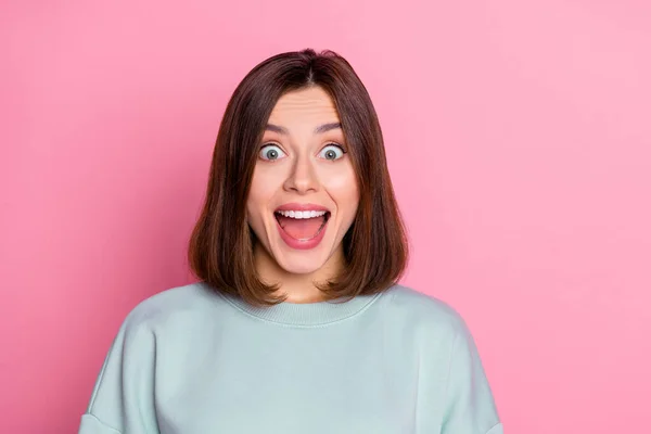 Photo of young astonished pretty girl scream rejoice big discount black friday isolated over pink color background — Stock Photo, Image