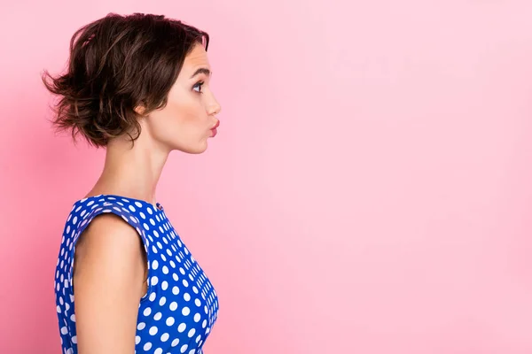 Profile photo of coquette millennial bob hairdo lady blow kiss wear blue top isolated on pink color background — стоковое фото