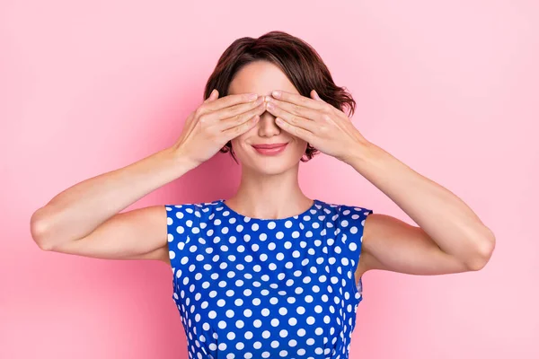 Photo of impressed young bob hairdo lady close eyes wear blue blouse isolated on pink color background — Fotografia de Stock