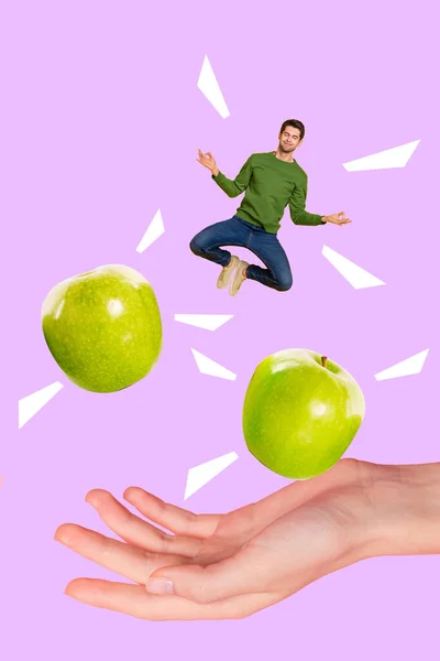 Vertikale zusammengesetzte Bild der großen menschlichen Hand halten friedliche Person meditieren zwei Äpfel isoliert auf kreativem Hintergrund — Stockfoto