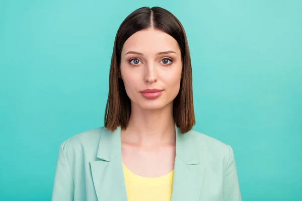 Foto Una Bonita Chaqueta Milenaria Señora Morena Aislada Sobre Fondo —  Fotos de Stock