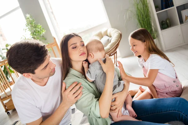Portrait Full Family Parents Cuddle Calming Toddler Spend Free Time — Stock Photo, Image