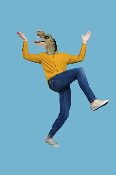 Kreatív Mockup Poszter Aktív Srác Dino Arc Úgy Érzi Őrült — Stock Fotó