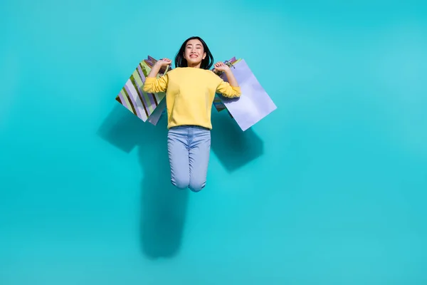 Full Length Photo Pretty Lucky Woman Wear Yellow Pullover Jumping — Stock Photo, Image