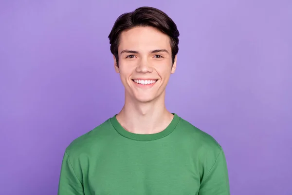 Φωτογραφία Του Νεαρού Όμορφου Άντρα Ευτυχισμένη Θετική Toothy Χαμόγελο Οδοντίατρος — Φωτογραφία Αρχείου