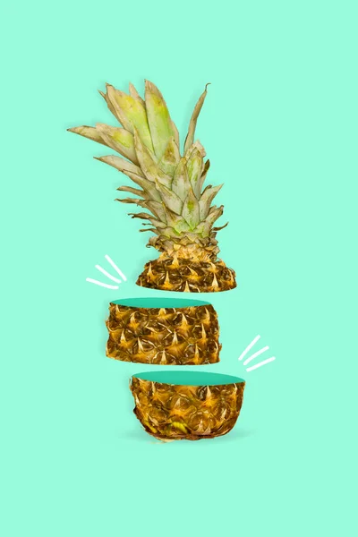 Vertikale Kreative Collage Bild Von Drei Scheiben Geschnitten Ananas Isoliert — Stockfoto