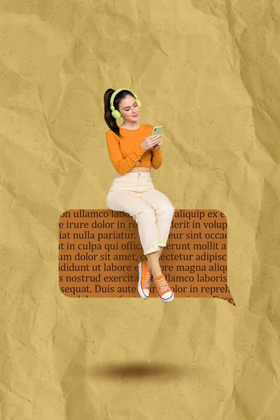 Vertikale Collage Bild Von Mädchen Sitzen Riesige Dialog Text Verwenden — Stockfoto