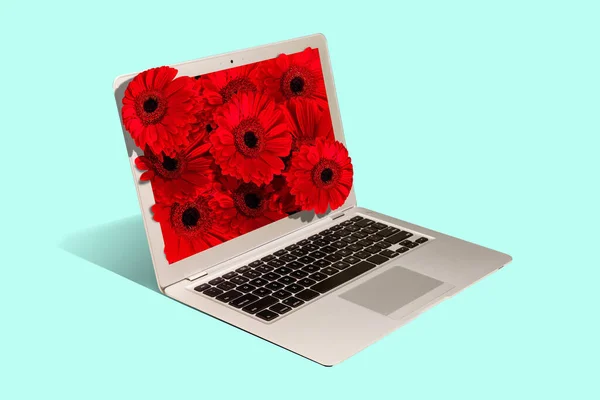 Ретро Абстрактный Творческий Шаблон Оформления Коллаж Ноутбука Красные Цветы Экране — стоковое фото
