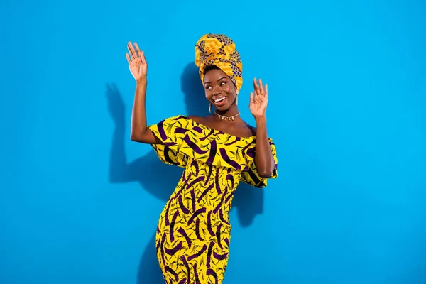 Photo Young Stunning Beautiful Smiling African Woman Traditional Turban Wear Stock Photo deagreez1 582129496