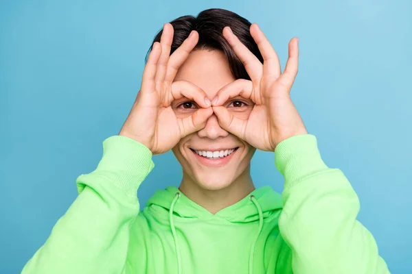 Photo Funny Foolish Guy Show Okey Sign Cover Eyes Look — Stock Photo, Image