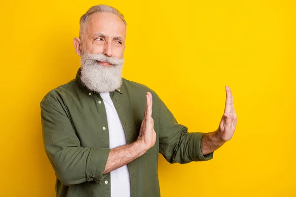 Photo Portrait Grandfather Looking Copyspace Rejecting Isolated Vibrant Yellow Color — Stock Photo, Image