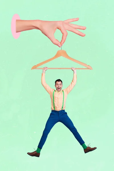 Retrato Collage Compuesto Vertical Dedos Brazo Enormes Sostienen Rack Chico —  Fotos de Stock