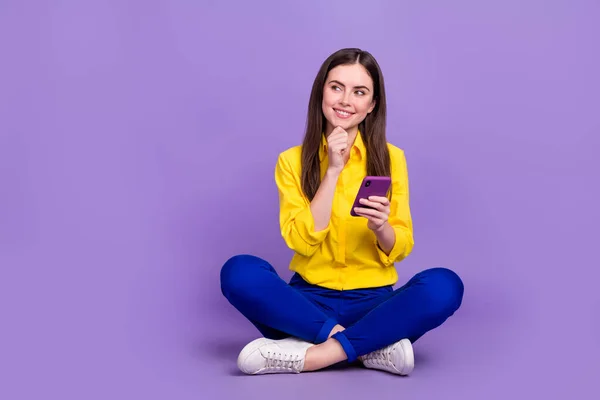 Portrait Beautiful Trendy Minded Cheery Girl Sitting Using Device Thinking — Stockfoto