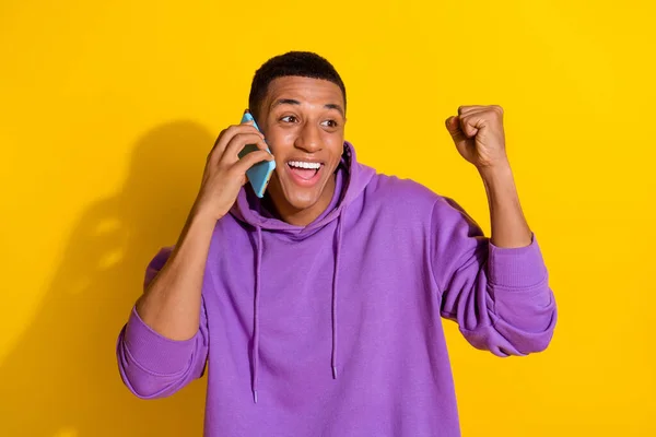 Portrait Handsome Trendy Cheerful Guy Talking Phone Rejoicing Good News — Stockfoto