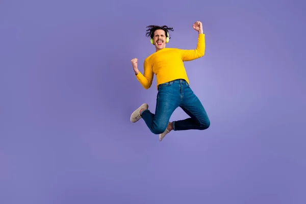 Full Body Energetic Overjoyed Guy Jumping Raise Fists Shout Yes — Foto de Stock