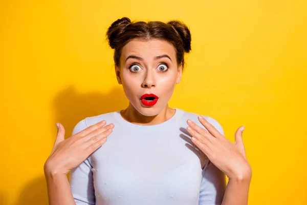 Photo Shocked Crazy Girl Cant Believe Her Eyes Ears Hear — Foto Stock
