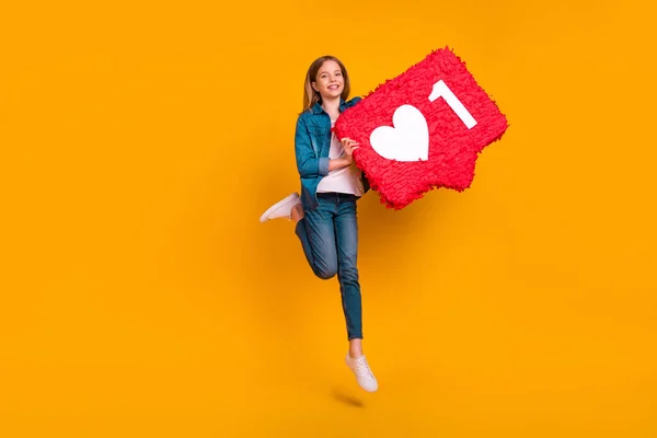 Full Length Portrait Cute Cheerful Girl Hold Big Collage Jumping — Fotografia de Stock