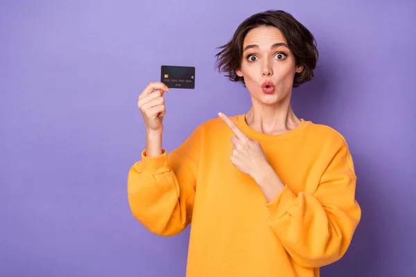 Portrait Attractive Stunned Girl Holding Hand Demonstrating Bank Card Pout — Stockfoto