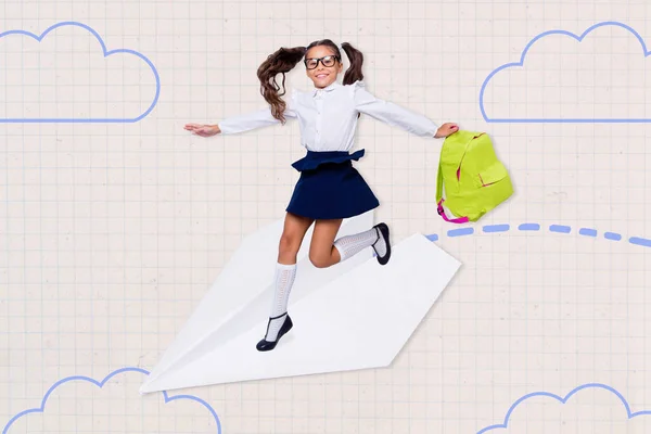 Kreative Collage Bild Von Lustigen Kleinen Mädchen Halten Tasche Fliegendes — Stockfoto