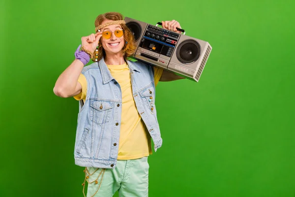 Portrait Attractive Cheerful Guy Hippie Holding Tape Player Good Mood — Foto de Stock