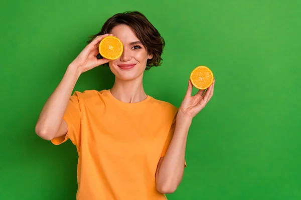Photo Sweet Cute Young Woman Dressed Orange Shirt Holding Citrus — Stock fotografie
