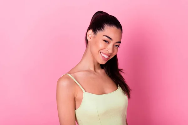 Photo Good Looking Young Female High Ponytail Wear Tank Top — Stockfoto