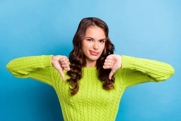 Photo Pretty Woman Curly Hairdo Upset Show Double Thumb Dressed — Stock Photo, Image
