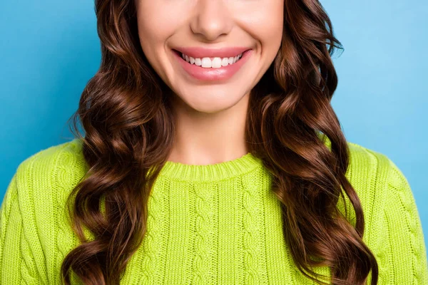Cropped View Portrait Nice Pretty Girl Curly Hairstyle Dressed Green — Stockfoto