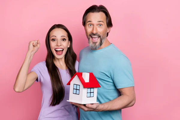 Photo Overjoyed Crazy Spouses Buy First House Celebrate Real Estate — Φωτογραφία Αρχείου