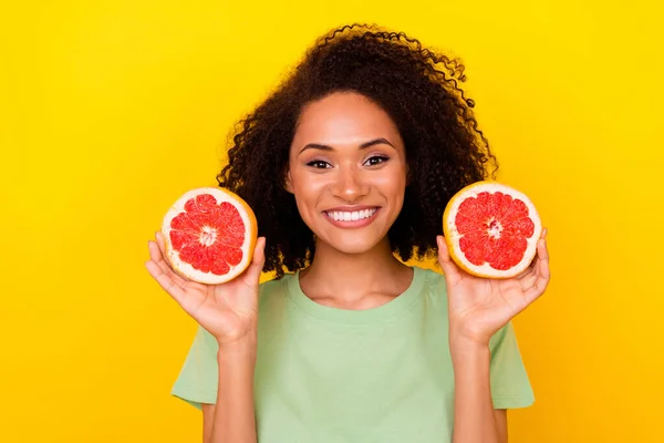 Photo Adorable Cheerful Lady Wear Green Shirt Rising Two Orange — Photo