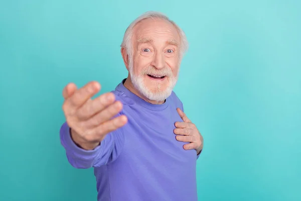 Portrait Cheerful Satisfied Aged Man Arm Touch Chest Invite Welcome — Stockfoto