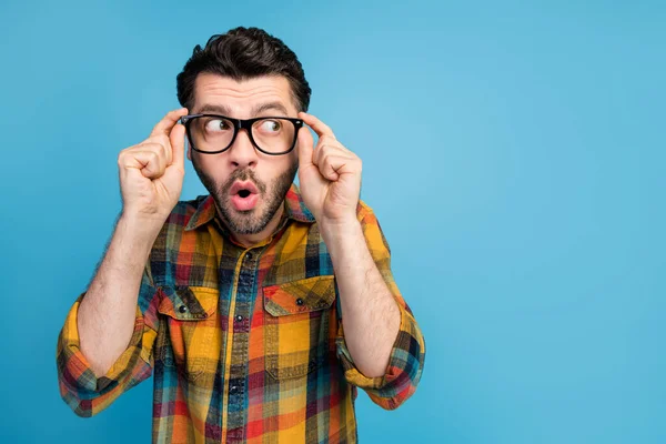 Photo Impressed Handsome Thoughtful Man Dressed Checkered Shirt Look Empty —  Fotos de Stock