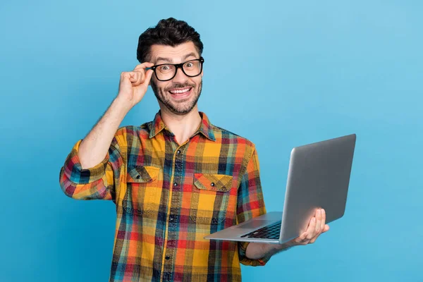 Photo Funky Brunet Guy Hold Laptop Wear Eyewear Plaid Shirt — Zdjęcie stockowe