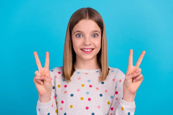 Photo Pretty Funky Small Girl Wear Dotted Shirt Smiling Showing — Fotografia de Stock