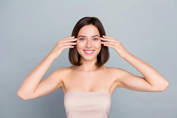 Photo Pure Joyful Lady Touch Hands Eyebrows Look Mirror Enjoy — Stockfoto