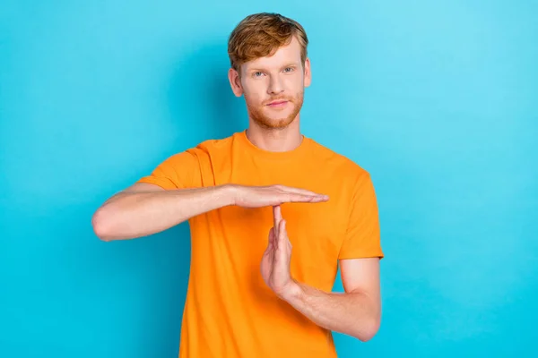 Photo Strict Red Hair Guy Pause Wear Orange Shirt Isolated — Stockfoto