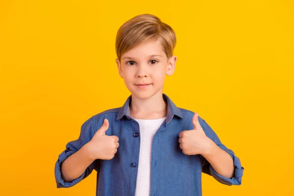 Photo Nice Schoolboy Hands Fingers Demonstrate Thumb Feedback Rate Isolated — Stockfoto