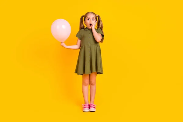 Full Size Photo Impressed Funny Person Hold Air Balloon Hand — Fotografia de Stock