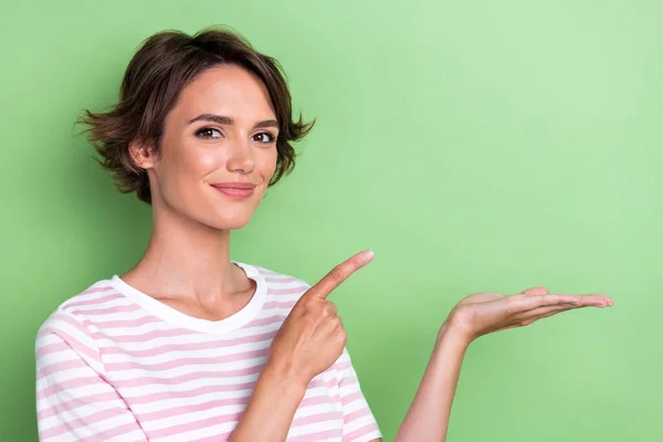 Close Photo Pretty Cute Lady Striped Trendy Outfit Arm Direct — Stock Photo, Image