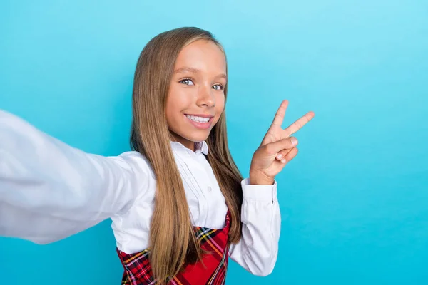 Selfie Photo Young Pretty Nice Smile Girl School Uniform Showing — Stockfoto