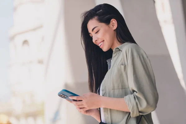 Photo Dreamy Adorable Girlfriend Wear Green Outfit Walking Chatting Modern — 스톡 사진