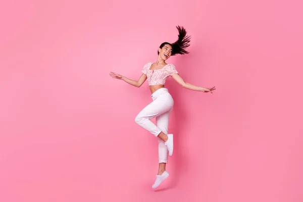 Full Length Profile Photo Hooray Millennial Brunette Lady Jump Look — ストック写真