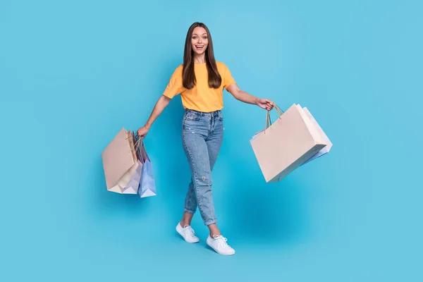 Photo Positive Lady Dressed Nice Yellow Jeans Outfit Hold Purchases —  Fotos de Stock