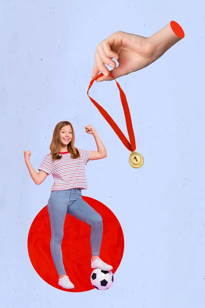 Imagem Colagem Ilustração Vertical Menina Engraçada Feliz Apertando Punhos Bola — Fotografia de Stock