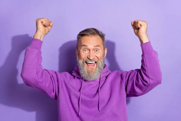 Photo Old Aged Pensioner Attractive Man Fists Celebrate Winner Lottery — Stock Photo, Image