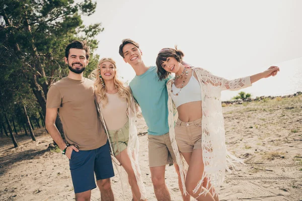 Photo Four Carefree Fellows Embrace Have Dream Weekend Wear Casual — Stock Photo, Image
