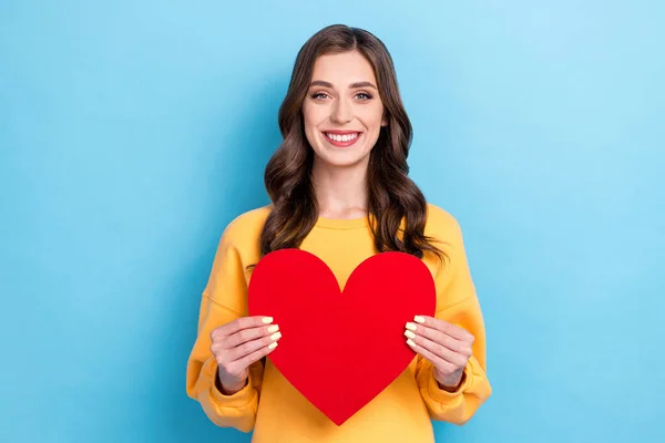 Foto Jovem Atraente Linda Bonita Mulher Bonita Usar Suéter Amarelo — Fotografia de Stock